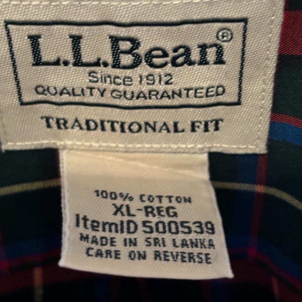 Wrinkle free plaid cotton  LL Bean button shirt - Picture 3 of 3